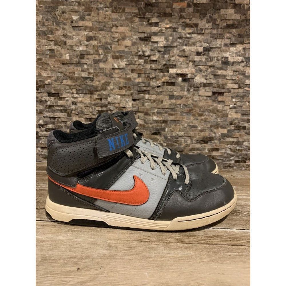 Nike Air Morgan Mid 2 Athletic Shoes Youth Boy's Size 6.5Y 407716-084